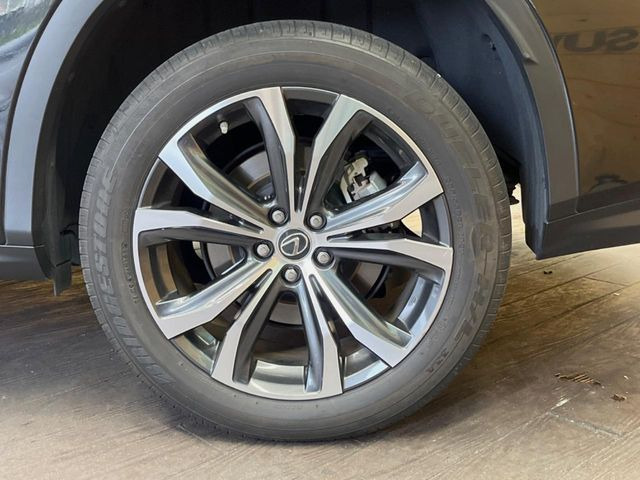 �y����20�C���`�A���~�z�C�[���z�O�ςɃ}�b�`���������A���~�z�C�[���𑕒����Ă���܂��B�e��ЊO�A���~�z�C�[����A�X�^�b�h���X�^�C�����戵�����Ă���܂��B���񂲑��k����������