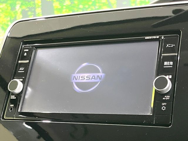 セレナ2.0 ハイウェイスター Vセレクション