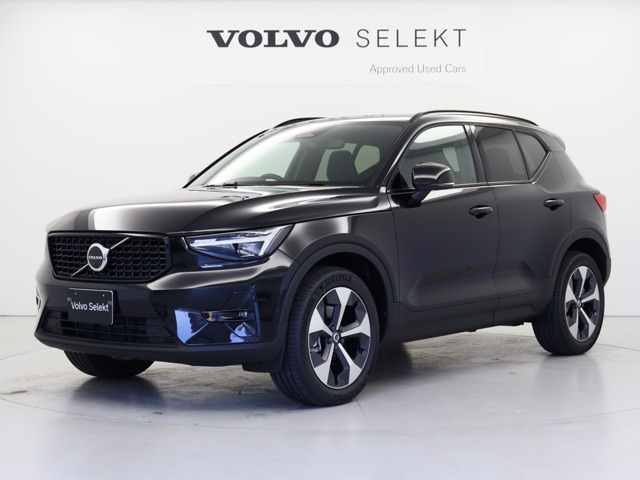 XC40アルティメット B4 AWD ダークエディション 4WD