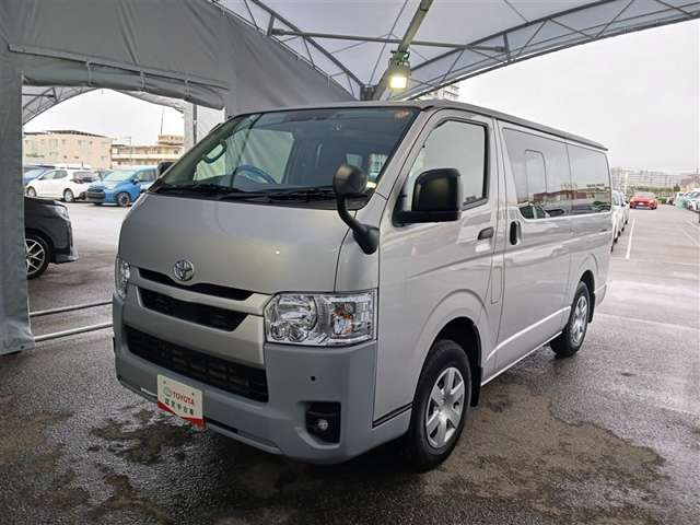 ハイエースバン2.8 DX ロング ディーゼル 4WD