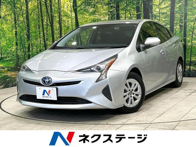 プリウス1.8 S