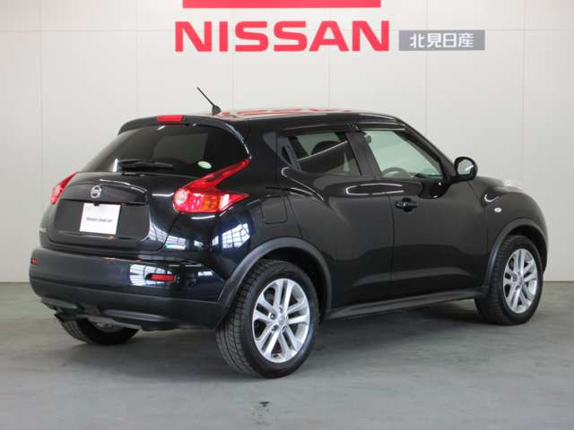 ジューク1.6 16GT FOUR 4WD