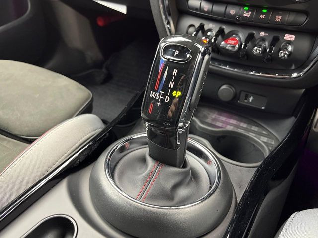 ��MT���[�h�t��AT:�ʏ�͎����ł����Ȃ���ϑ�(�M�A�`�F���W)���h���C�o�[�̑���ɂ���ĈӐ}�I�ɕς�����V�X�e���ł��B����w���i�̃h���C�u�����y���݂��������܂�!