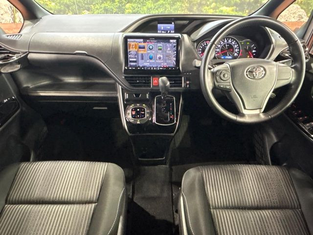 ヴォクシー2.0 ZS 煌II