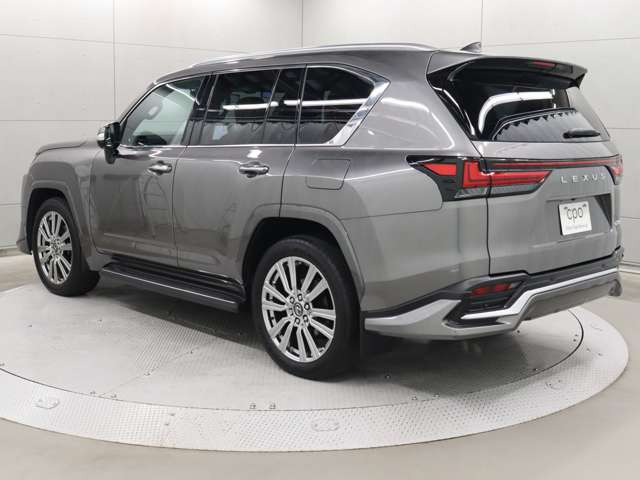 LX600 エグゼクティブ 4WD