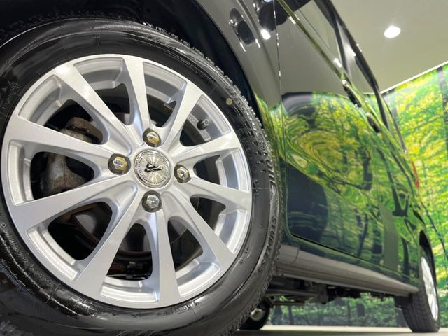 �y14�C���`�A���~�z�C�[���z�O�ςɃ}�b�`�����A���~�z�C�[���𑕒����Ă���܂��B�e��A���~�z�C�[����A�X�^�b�h���X�^�C�����戵�����Ă���܂��B���񂲑��k����������