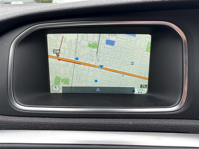 V40D4 SE ディーゼル