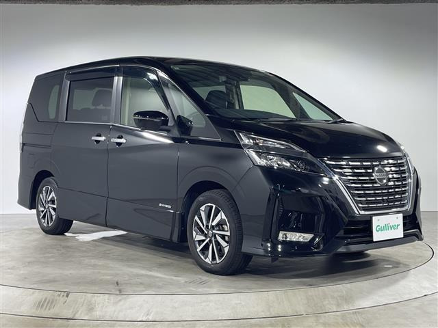セレナ2.0 ハイウェイスターV アーバンクロム