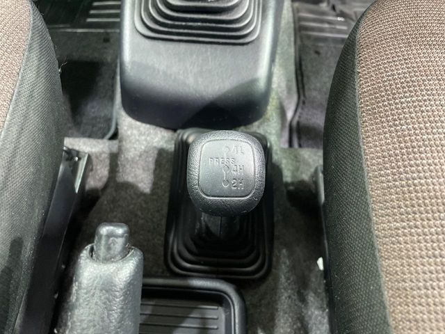 4WD�̂��Ԃł��̂ŁA�ᓹ�ł����S�ł���~��n�n��ɂ��Z�܂��̕��ȊO�ɂ��A�E�B���^�[�X�|�[�c����̕���~��n��֋A�Ȃ����@�������ɂ���������!