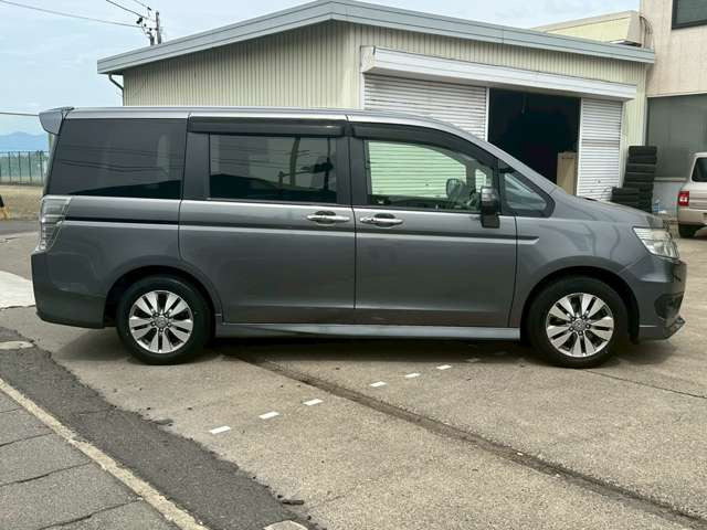 ステップワゴン2.0 スパーダ Z クールスピリット 4WD