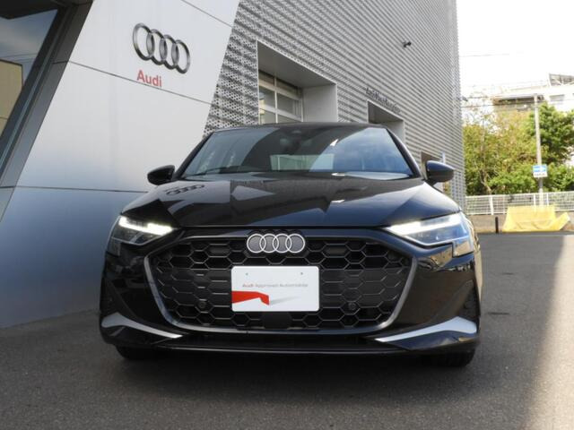 A3セダン30 TFSI アドバンスド