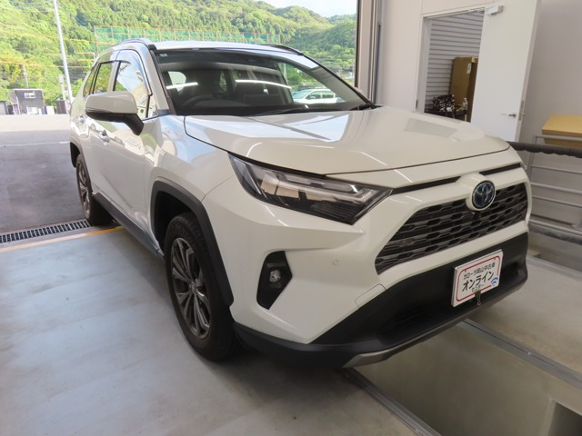 RAV42.5 ハイブリッド G E-Four 4WD