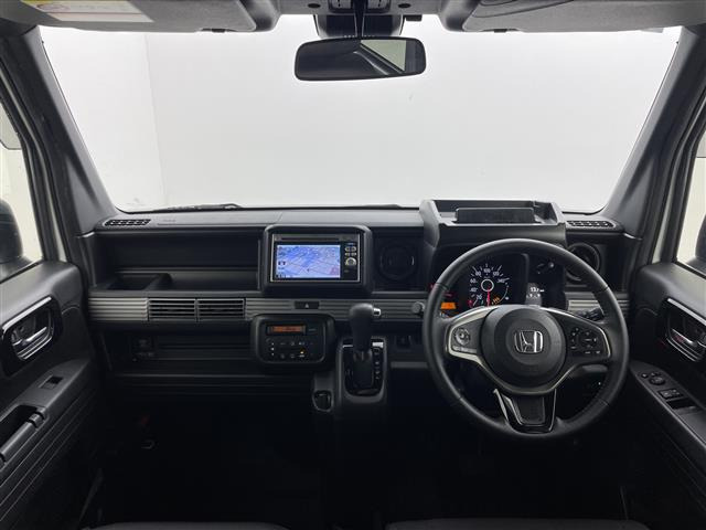 N-VAN