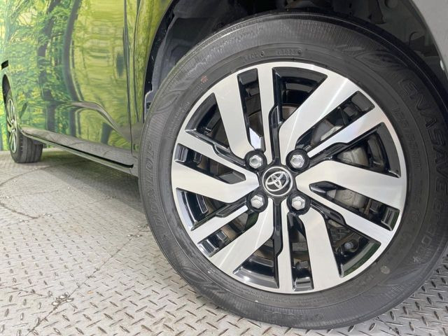 �y����14�C���`�A���~�z�C�[���z�O�ςɃ}�b�`���������A���~�z�C�[���𑕒����Ă���܂��B�e��ЊO�A���~�z�C�[����A�X�^�b�h���X�^�C�����戵�����Ă���܂��B���񂲑��k����������