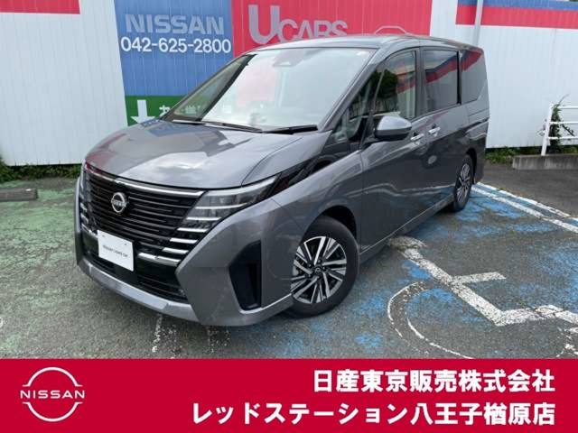 セレナ1.4 e-POWER ハイウェイスターV