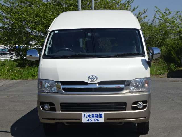 ハイエース2.7 グランドキャビン 4WD