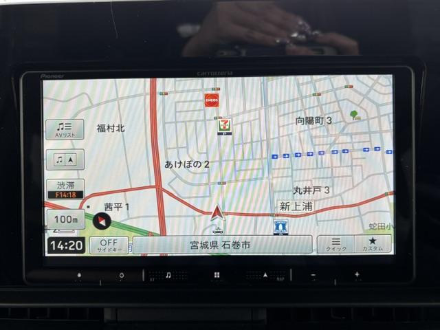 セレナ1.4 e-POWER ハイウェイスターV