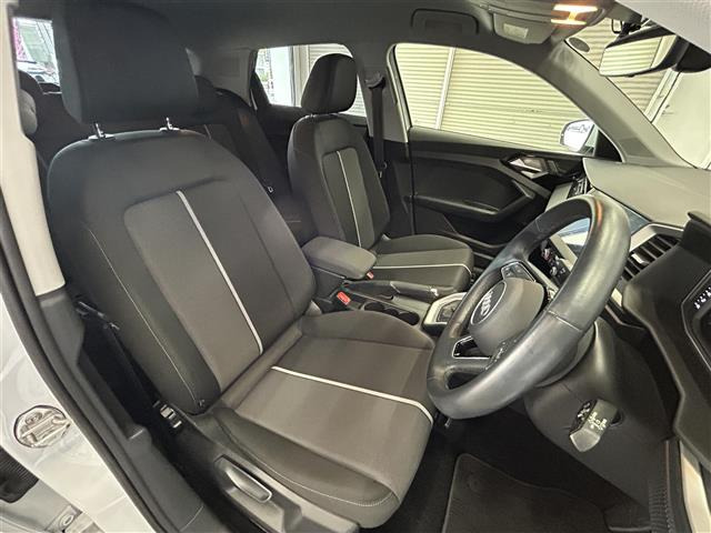 A1スポーツバック25 TFSI アドバンスド