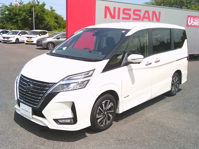 セレナ2.0 ハイウェイスターV