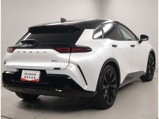 クラウンスポーツ2.5 Z E-Four 4WD