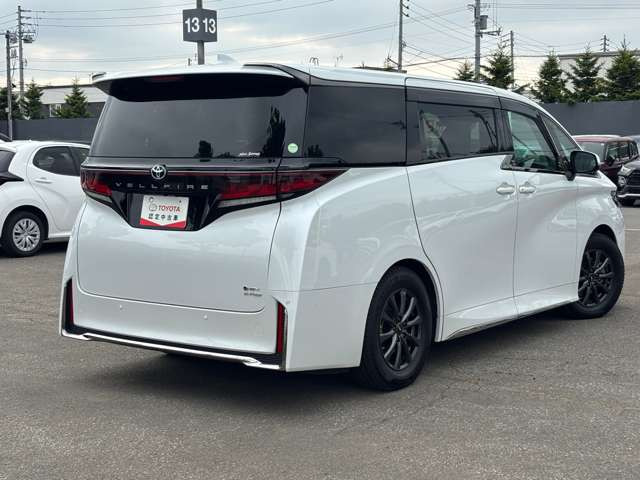 ヴェルファイアハイブリッド 2.5 Z プレミア E-Four 4WD