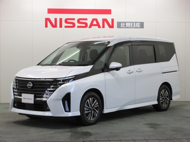 セレナ1.4 e-POWER ハイウェイスターV