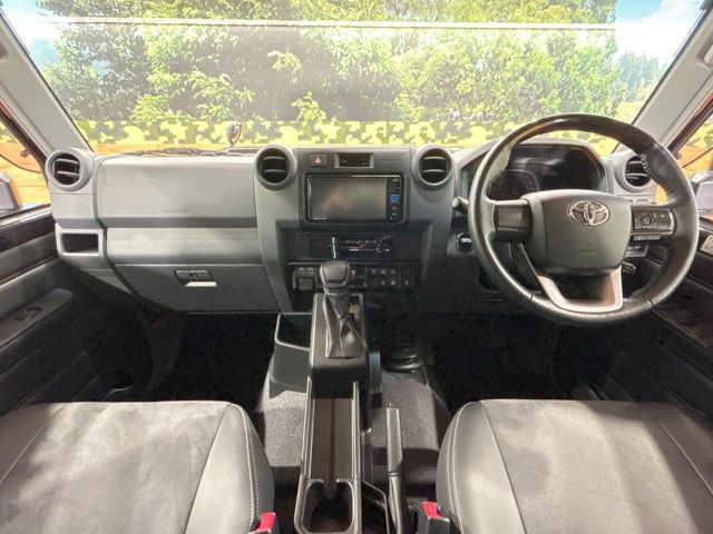 ランドクルーザー702.8 AX ディーゼル 4WD