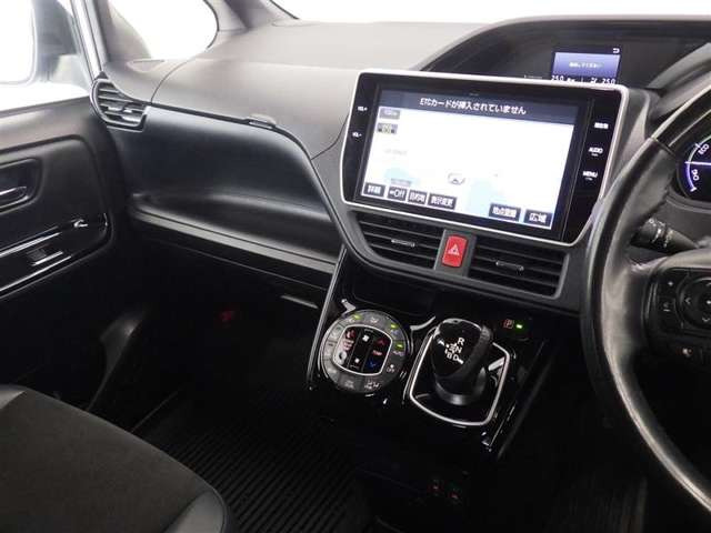 ノア1.8 ハイブリッド Si W×B II