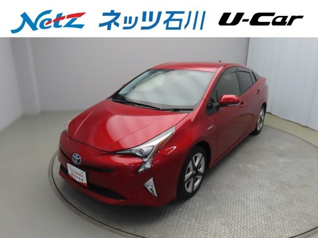 プリウス1.8 S ツーリングセレクション E-Four 4WD