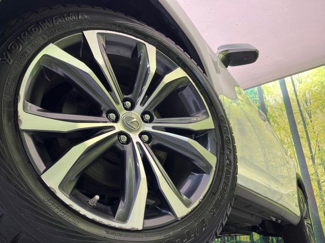 �y����20�C���`�A���~�z�C�[���z�O�ςɃ}�b�`���������A���~�z�C�[���𑕒����Ă���܂��B�e��ЊO�A���~�z�C�[����A�X�^�b�h���X�^�C�����戵�����Ă���܂��B���񂲑��k����������