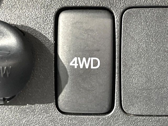 4WD�̂��Ԃł��̂ŁA�ᓹ�ł����S�ł���~��n�n��ɂ��Z�܂��̕��ȊO�ɂ��A�E�B���^�[�X�|�[�c����̕���~��n��֋A�Ȃ����@�������ɂ���������!