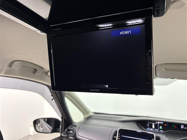 セレナ1.2 e-POWER ハイウェイスターV