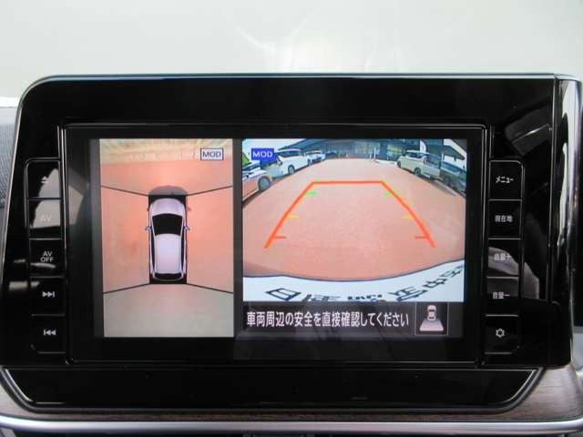 ノートオーラ1.2 G FOUR レザーエディション 4WD