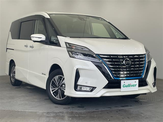 セレナ1.2 e-POWER ハイウェイスターV