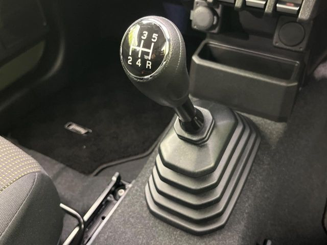 ジムニーXL 4WD