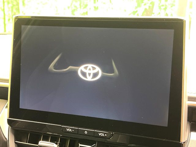 �y10.5�C���` �f�B�X�v���C�I�[�f�B�I�z���ʂ̃f�B�X�v���C��AppleCarPlay��AndroidAuto�����p�\�B�傫�ȉ�ʂŃX�}�z�i�r�A�v���������p���������܂���