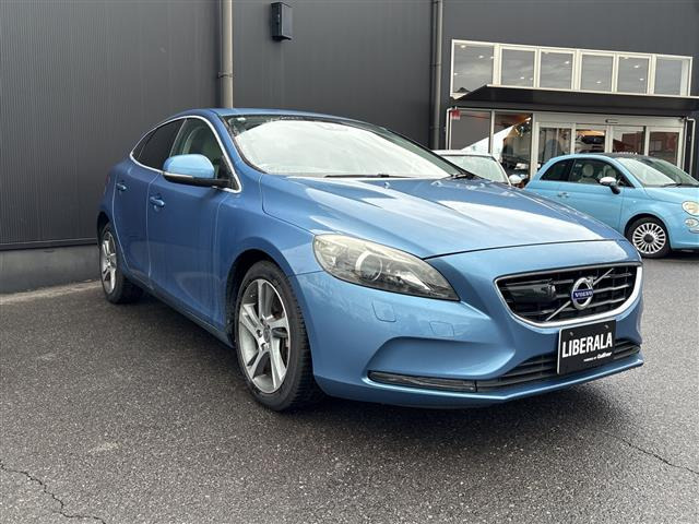 V40D4 SE ディーゼル