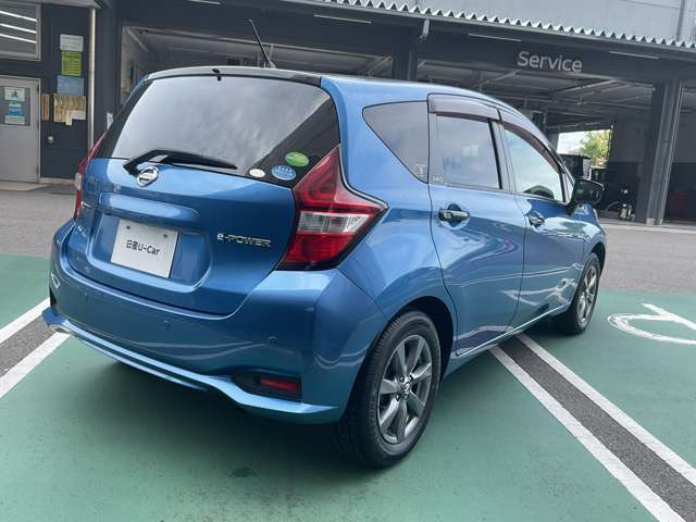 ノート1.2 e-POWER X FOUR ブラックアロー 4WD