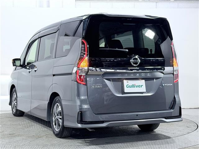 セレナ1.2 e-POWER ハイウェイスターV