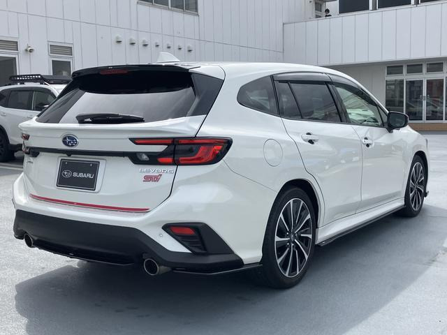 レヴォーグ2.4 STI スポーツR EX 4WD