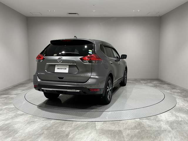 エクストレイル2.0 20Xi 4WD