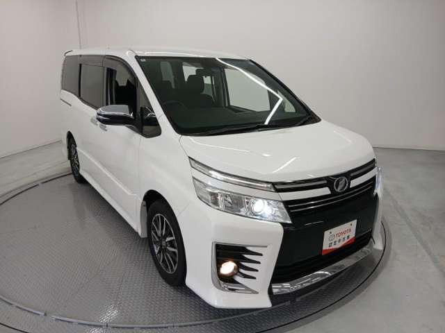 ヴォクシー2.0 ZS 煌