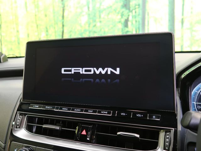 クラウンハイブリッド 2.5 RS Four 4WD