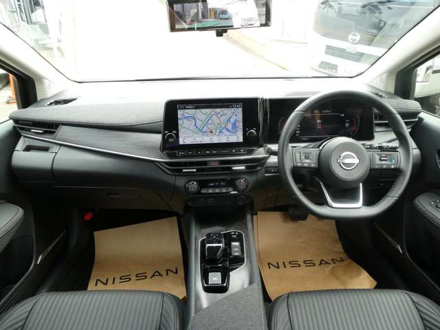 ノートオーラ1.2 G レザーエディション