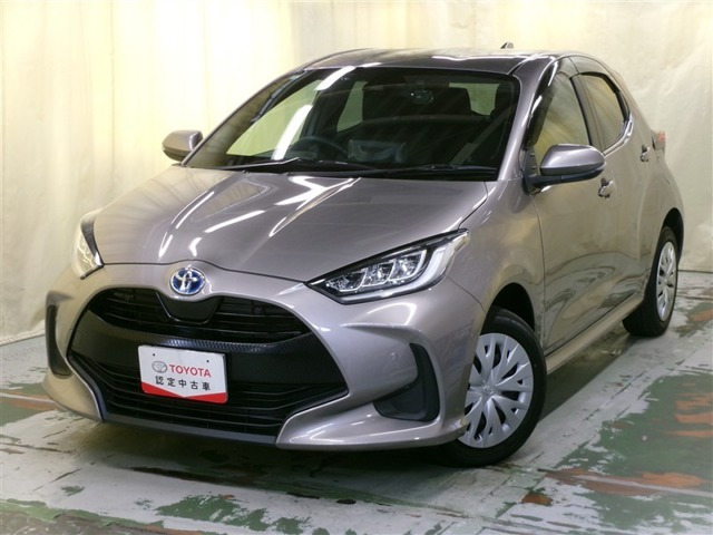 ヤリス1.5 ハイブリッド Z E-Four 4WD