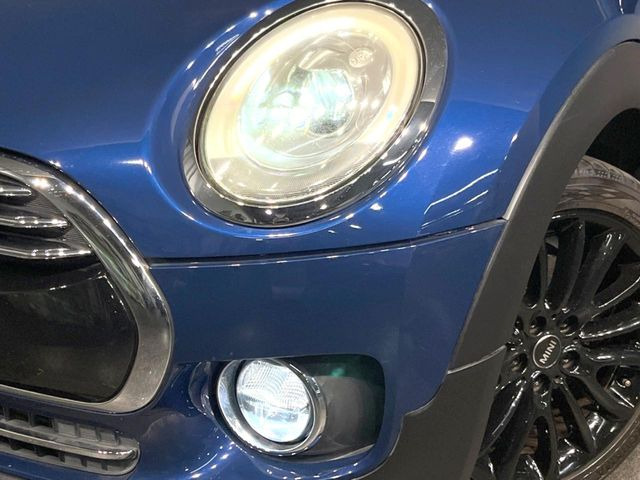 ��LED�w�b�h���C�g:��ԑ��s�����ǍD�Ȏ��E���m�ۂ����S���ĉ^�]�ł��鍂�P�xLED�w�b�h���C�g�𑕔�!�_�����x�������A����d�͂��}�����Ă��܂��B