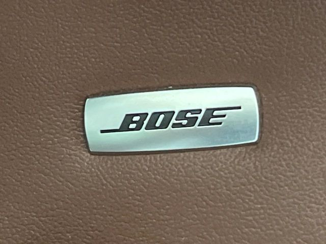 �yBOSE�T�E���h�V�X�e���t�������i�r�z�[���̃i�r�@�\�͂������A���x�ȃ`���[�j���O�\�͂����ڂ���Ă���A�������ȉ��y�����y���݂��������܂���