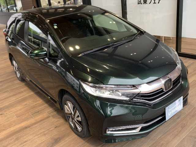 シャトル1.5 ハイブリッド X ホンダセンシング 4WD