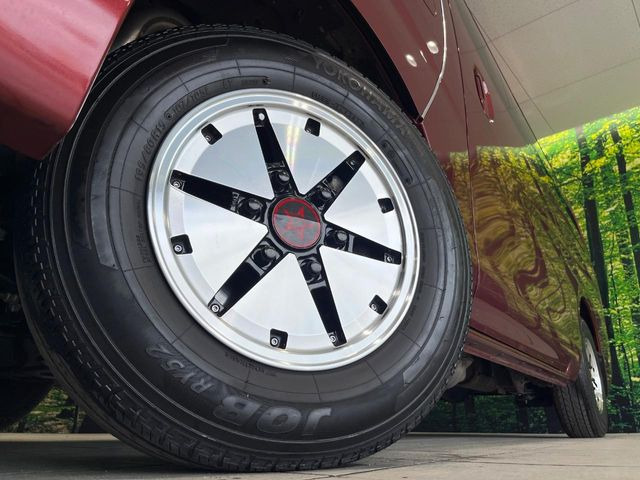 �y15�C���`�A���~�z�C�[���z�O�ςɃ}�b�`�����A���~�z�C�[���𑕒����Ă���܂��B�e��A���~�z�C�[����A�X�^�b�h���X�^�C�����戵�����Ă���܂��B���񂲑��k����������