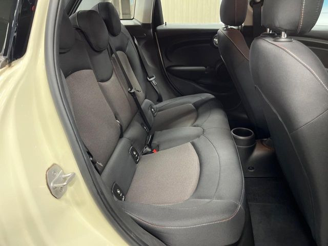 ���㕔���Ȃ��C�ɂȂ�悤�ȃL�Y�E�����ւ��蓙�A�傫�ȃ_���[�W�͂Ȃ��A�ǍD�ȏ�Ԃł��B
